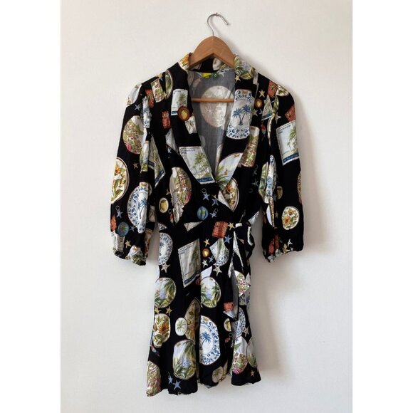 Farm Rio Trip Souvenir Black Wrap Mini Dress Size P/ Small - Picture 3 of 8